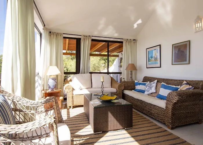 Jacaranda Bordeira Corotelo